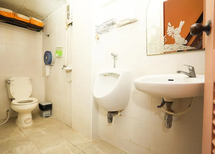 Hostel Pjr Chateau Bangkok